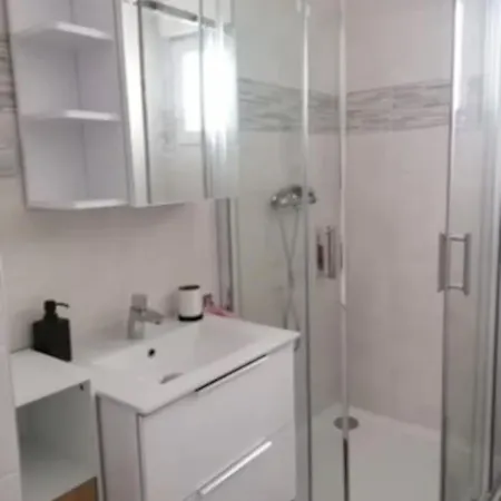 Calme Avec Jardin Centre * 엑스레뱅